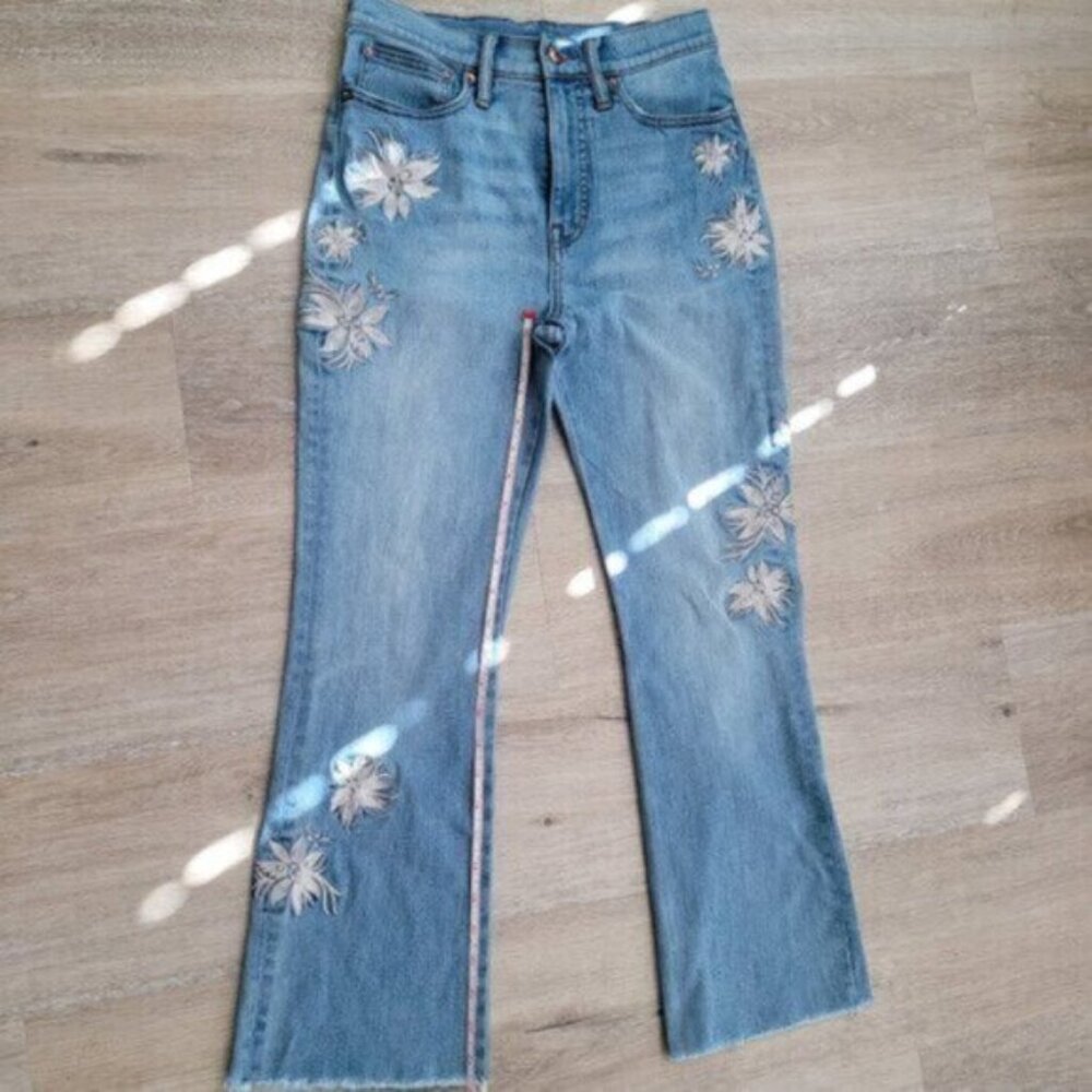 J. Crew Point Sur Gorgeous White Flora Embroidered Denim Jean